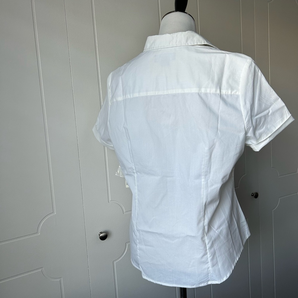 Covington Classic White Short Sleeve Button Down Shirt - Picture 7 of 8